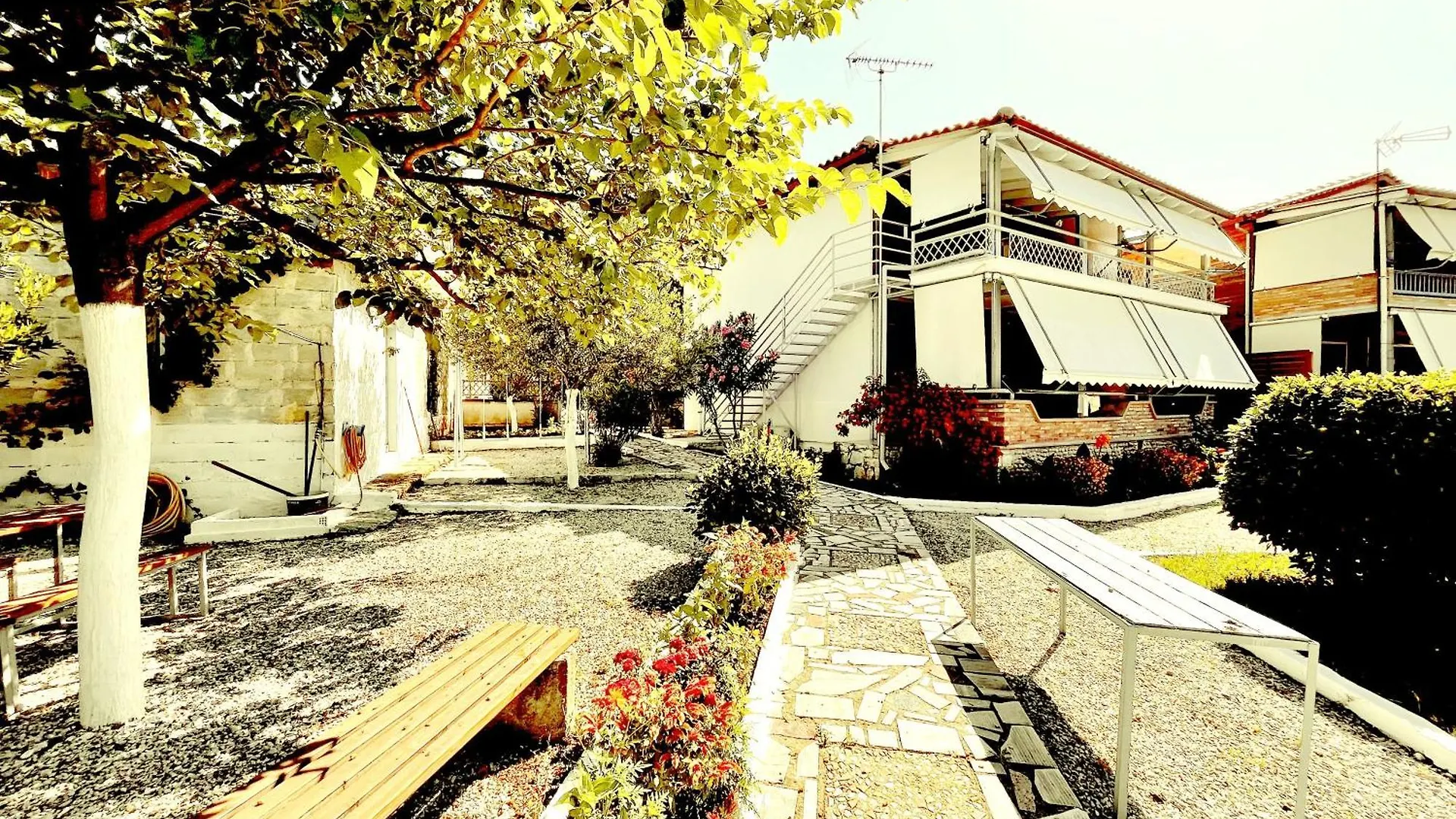 4 Seasons Apartments Himare Albania