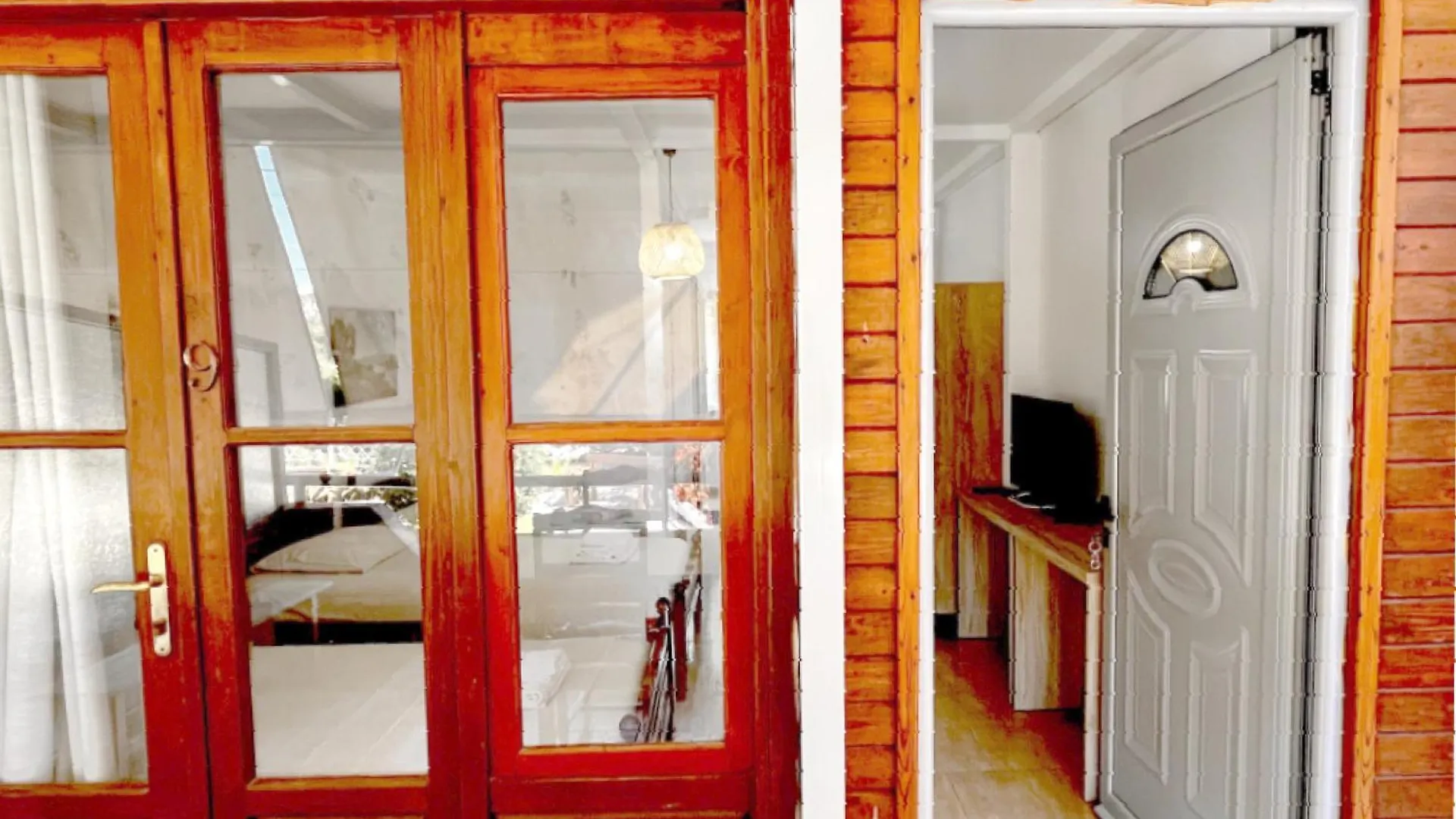 4 Seasons Apartments Himare 0*,